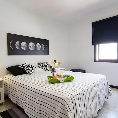 Sola * Santa Cruz de la Palma (Isla de la Palma)